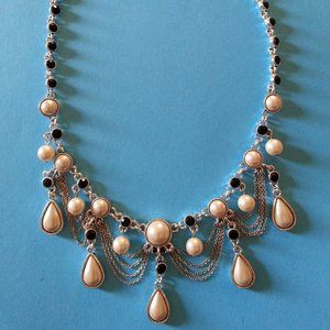 Classic and Beautiful Victorian Style Necklace